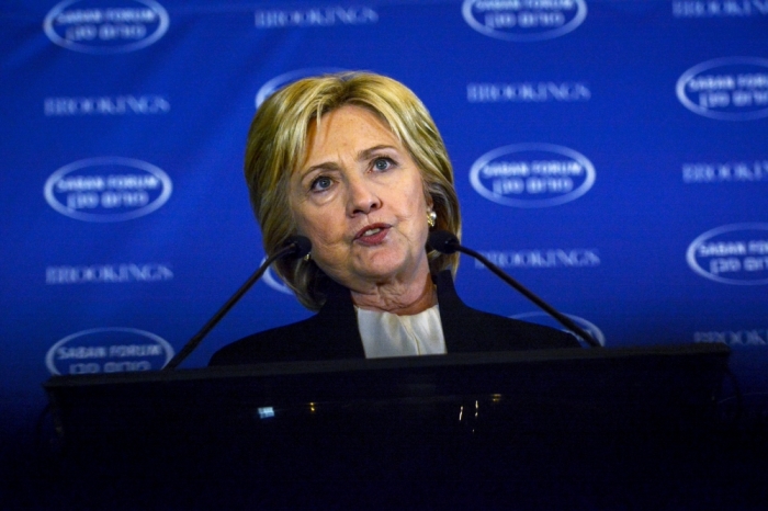 U.S. Democratic presidential candidate and former Secretary of State Hillary Clinton delivers the keynote address at the Brookings Institution Saban Forum at the Willard Hotel in Washington December 6, 2015.