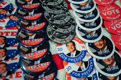 Buttons sit for sale ahead of a campaign event for U.S. Republican presidential candidate Ted Cruz at a restaurant in Newton, Iowa November 29, 2015.