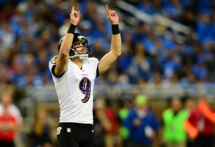 Baltimore Ravens kicker Justin Tucker (9) celebrates after kicking a field goal December 17, 2013.