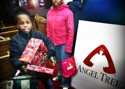 By mobilizing churches and organizations throughout the United States, Prison Fellowship's Angel Tree works to provide prisoners' children with Christmas gifts and much more by encouraging the local church's year-round involvement in the lives of prisoner.