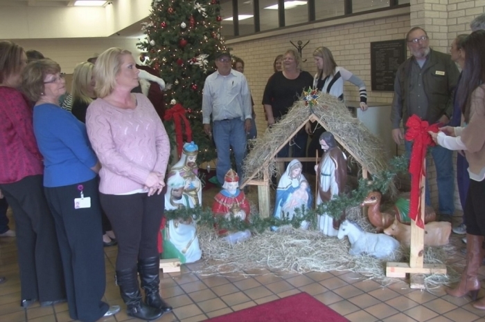 Employees at a courthouse in Harrison County, Mississippi put up a nativity display for the 2015 Christmas season.