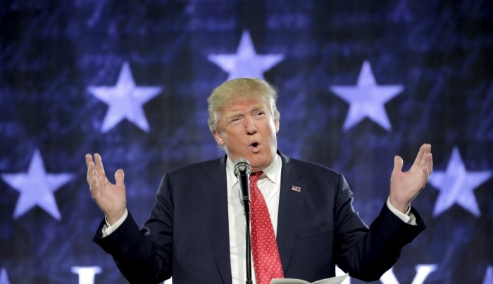 U.S. Republican presidential candidate Donald Trump speaks at Liberty University in Lynchburg, Virginia, January 18, 2016.