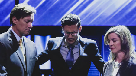 Film still for "Caged No More," starring Kevin Sorbo, Emmy-Award winner Loretta Devine, Alan Powell, and Cassidy Gifford, 2016.