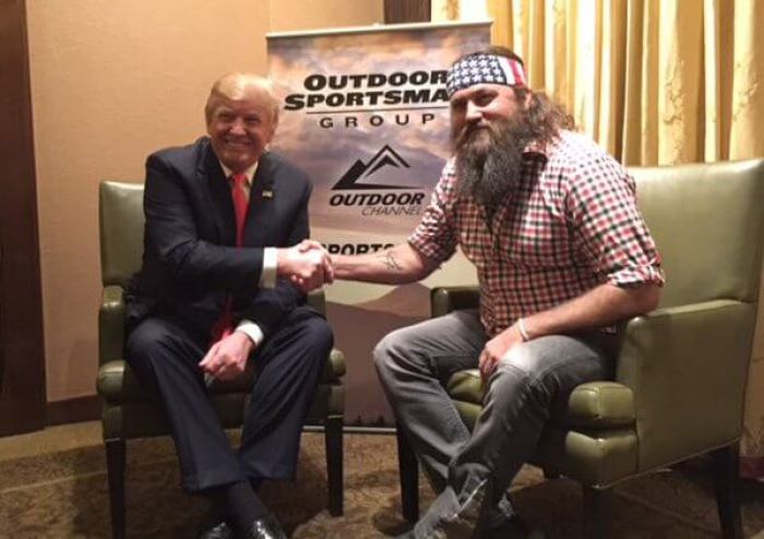 'Duck Dynasty' star Willie Robertson (R), endorse GOP 2016 presidential frontrunner Donald Trump (L) on Thursday Jan. 21, 2016.
