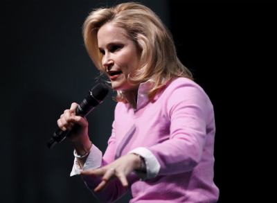 Heidi Cruz introduces her husband U.S. Republican presidential candidate Ted Cruz at a rally at Ground Zero in Myrtle Beach, South Carolina, February 10, 2016.