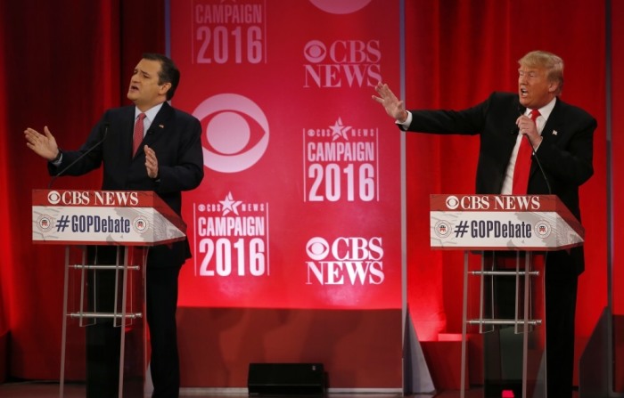 Republican U.S. presidential candidates Senator Ted Cruz (L) and businessman Donald Trump directly debate each other at the Republican U.S. presidential candidates debate sponsored by CBS News and the Republican National Committee in Greenville, South Carolina February 13, 2016.