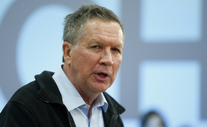 Republican presidential candidate John Kasich addresses supporters at a town hall event on the campus of Kennesaw State University in Kennesaw, Georgia February 23, 2016.