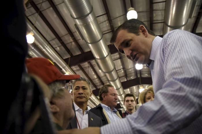 Republican presidential candidate Ted Cruz greets supporters after a campaign rally in Tulsa, Oklahoma, February 28, 2016.