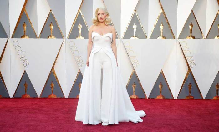 Singer Lady Gaga arrives at the 88th Academy Awards in Hollywood, California February 28, 2016.
