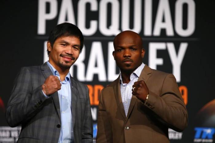 Manny Pacquiao and Tim Bradley Jr. pose for a photo during press conference at Madison Square Garden in New York, New York, to announce the upcoming boxing fight on April 9 in Las Vegas on April 9, 2016.