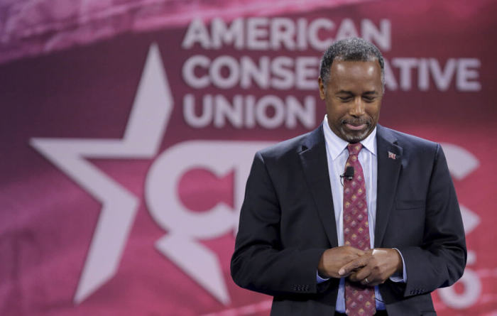 Republican U.S. presidential candidate Dr. Ben Carson arrives to speak at the 2016 Conservative Political Action Conference (CPAC) at National Harbor, Maryland March 4, 2016.