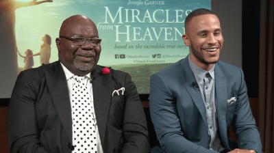 (L-R) Producers Bishop T.D. Jakes and DeVon Franklin of the film 'Miracles from Heaven' in Dallas, Texas, February 2016.