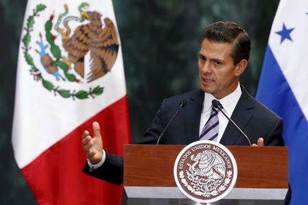 Mexico's President Enrique Pena Nieto speaks during a welcome ceremony at the National Palace in Mexico City, February 26, 2016.