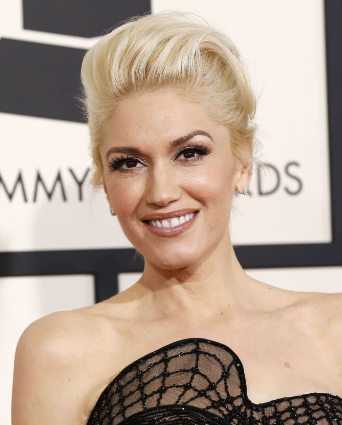 Musician Gwen Stefani arrives at the 57th annual Grammy Awards in Los Angeles, California, February 8, 2015.
