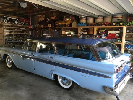 Man leaves behind about 30,000 cars, most of them toys but some classics, to a Minnesota church.