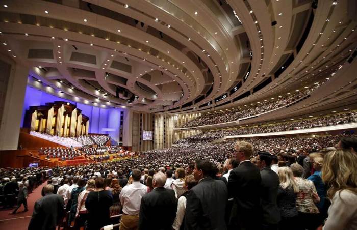 The Mormon Tabernacle Choir and conference goers sing at the first session of the The Church of Jesus Christ of Latter-day Saints' 185th Annual General Conference in Salt Lake City, Utah April 4, 2015.