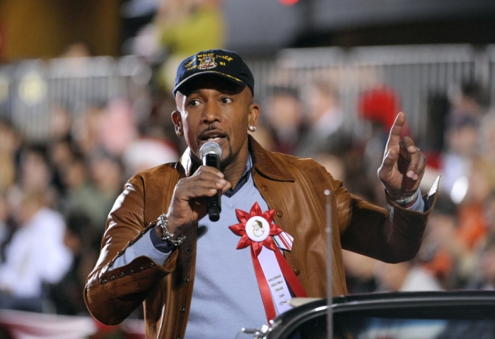 Celebrity Montel Williams rides in car as part of the Hollywood Christmas Parade in Los Angeles November 29, 2009.