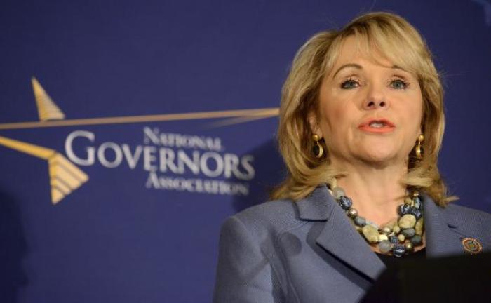 Oklahoma Republican Governor Mary Fallin makes remarks before the opening of the National Governors Association Winter Meeting in Washington, in this February 22, 2014 file photo.