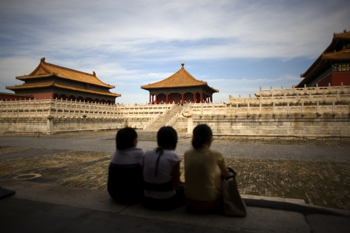 Tourists inside the Forbidden City in Beijing August 23, 2008.