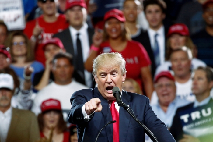 Republican U.S. Presidential candidate Donald Trump speaks at a campaign rally in Phoenix, Arizona, June 18, 2016.