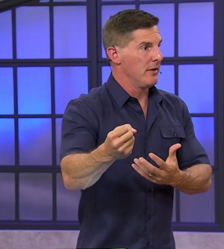 Pastor Craig Groeschel Shares Personal Struggle With Addiction in 'Bad  Advice' Sermon Series