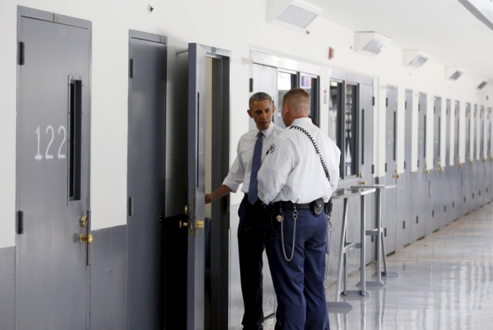 U.S. President Barack Obama is shown the inside of a cell as he visits the El Reno Federal Correctional Institution in El Reno, Oklahoma, July 16, 2015. Obama is the first sitting president to visit a federal prison.