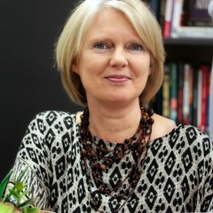 Margaret Mowczko
