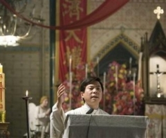 Hundreds Take Part in Orthodox Russia Exhibition