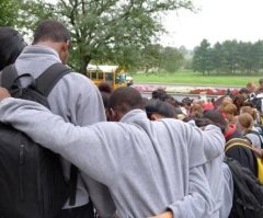 Atheist Activists Want to Stop Prayer Caravan, Daily 'Lord's Prayer' in Alabama School District