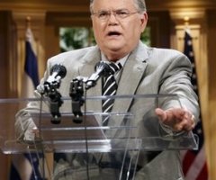 Pastor John Hagee Clarifies He Opposes San Antonio Pro-Gay Ordinance
