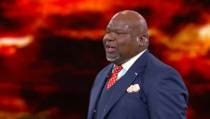 Interview: T.D. Jakes on Faith, Family and the Scripture He Turns to in Difficult Times