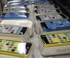 iPhone 5S, iPhone 5C Leaked Photos: What Will You See at Apple's Keynote 2013? (VIDEO)