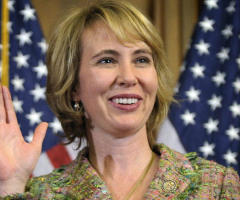 Gabrielle Giffords to Campaign for Iowa's Bruce Braley