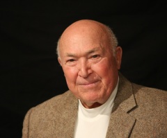 Chuck Smith Memorial Service to Include Global Webcast From 18,000-Seat Arena