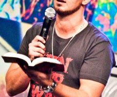 Youth Evangelist Matt Pitt Will Spend 10 Months in Jail for Violating Probation; Parents Say It's 'Test of Faith'