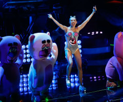 Charlotte Church Joins Gloria Steinem, Sinead O'Connor in Denouncing 'Sexist' Music Industry