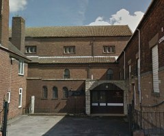 Church Sells Building to Muslims: Cites Waning Congregation Numbers