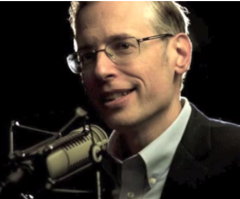 Pastor Calls Girl Scouts 'Wicked' Lesbian Promoting Organization; Urges Christians Not to Buy Their Cookies