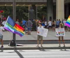 Hawaii Senate Approves Gay Marriage Legislation Depite Public Split on Issue