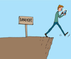 The Perils of Smartphone Fixation