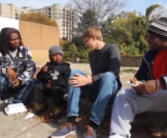 Homeless People Blessed With $200 for Sharing Their Amazing Stories (VIDEO)