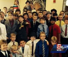 5th Grade Football Team Stands up for Their Bullied Waterboy by Dressing as Him for the Day