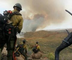 Report: Officials Chose Protection of Property Over Safety of 19 Firefighters Who Died in Ariz. Wildfire