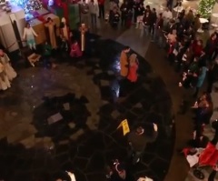 OC, LA Christians Stage Stunning 'Nativity Flash Mob' at Mall in Santa Monica in Response to Atheist Activists Blast Against Christmas