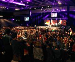 3,000 Christians Gather in Europe to Pray for 2014