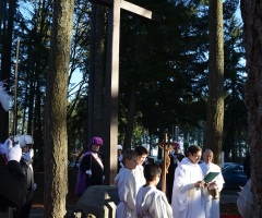 Oregon Church, Knights of Columbus Create Pro-Life Display With 500-Plus White Crosses