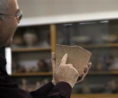 Translated Hebrew Text Offers Insight Into Ark of the Covenant, Treasures From Temple of Solomon