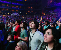 Over 20,000 Students Attend Passion 2014 Conference in Atlanta