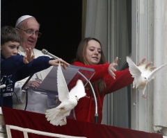 Animal Rights Activists Create Petition Asking Pope to Stop Releasing Doves