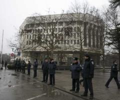 Ukraine Crisis Escalates as Lawmakers in Crimea Vote to Join Russia; Obama Says Move Is Illegal